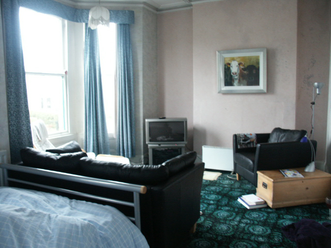 Bedroom%20Modernise%201%20Before