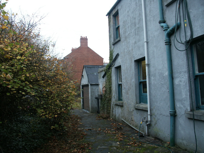 Rennovate%20outside%201%20Before